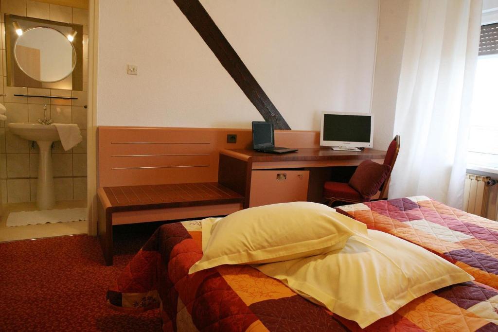 La Maison Ernenwein Obermodern Szoba fotó
